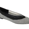 Journee Collection Comfort Foam™ Karise Flat